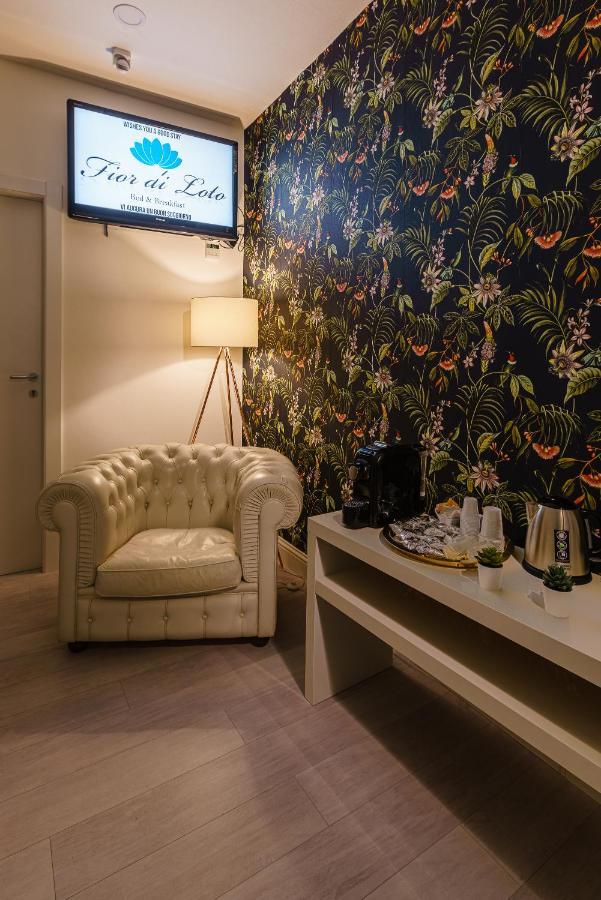 Atena Rooms Cagliari Bagian luar foto