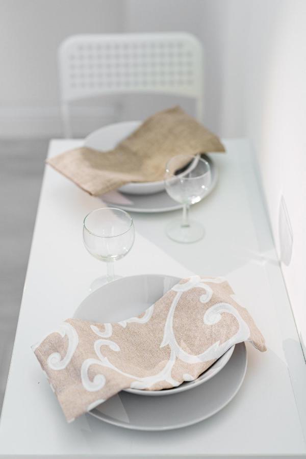 Atena Rooms Cagliari Bagian luar foto